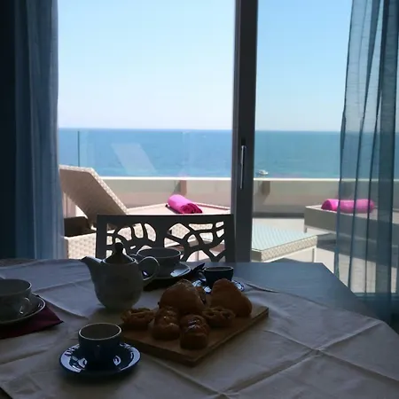 Casa Cielo&mare בית הארחה 4*